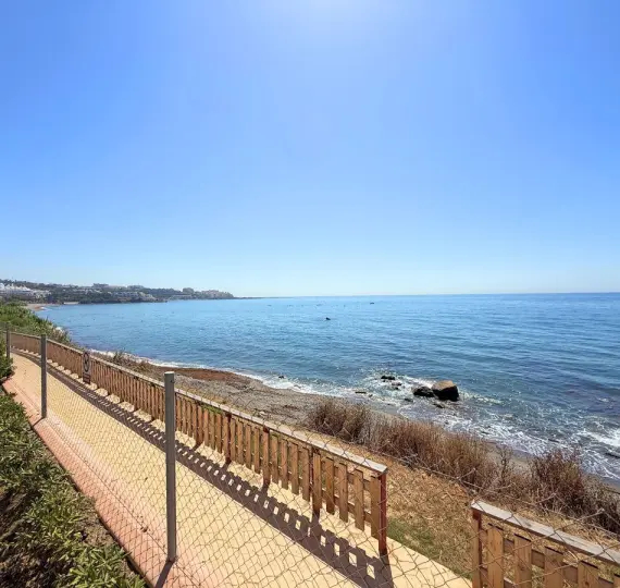 Продажа таунхауса в Estepona