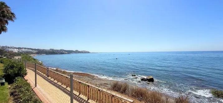 Продажа таунхауса в Estepona 4