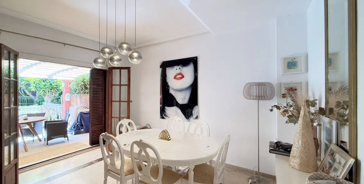 Продажа таунхауса в Estepona 6