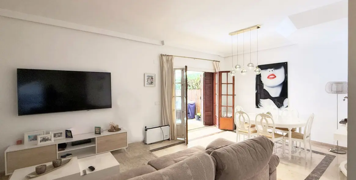 Продажа таунхауса в Estepona 10