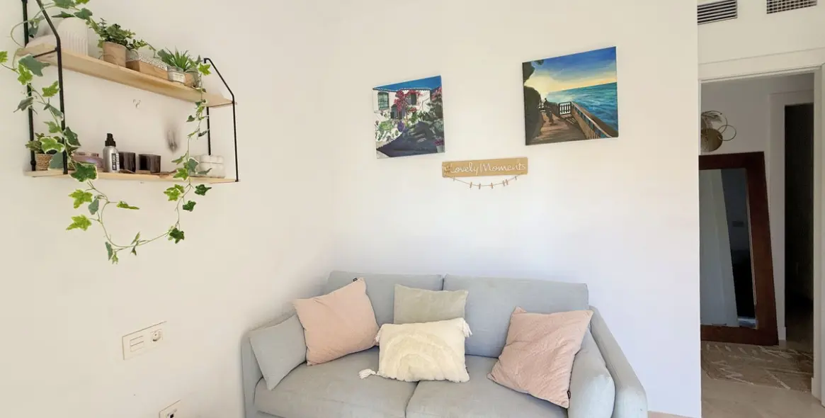 Sale of townhouse in Estepona 24