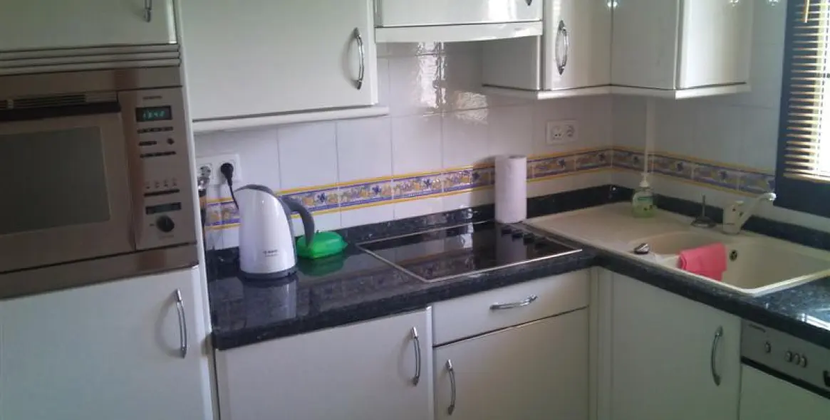 Venta de ático en La Duquesa 6