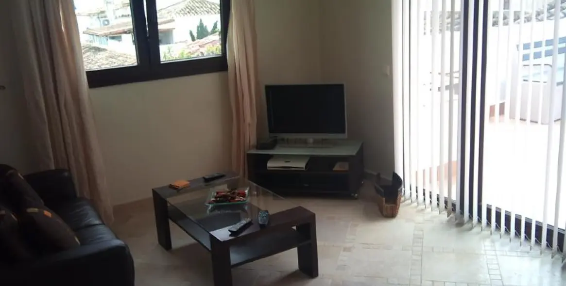 Venta de ático en La Duquesa 14