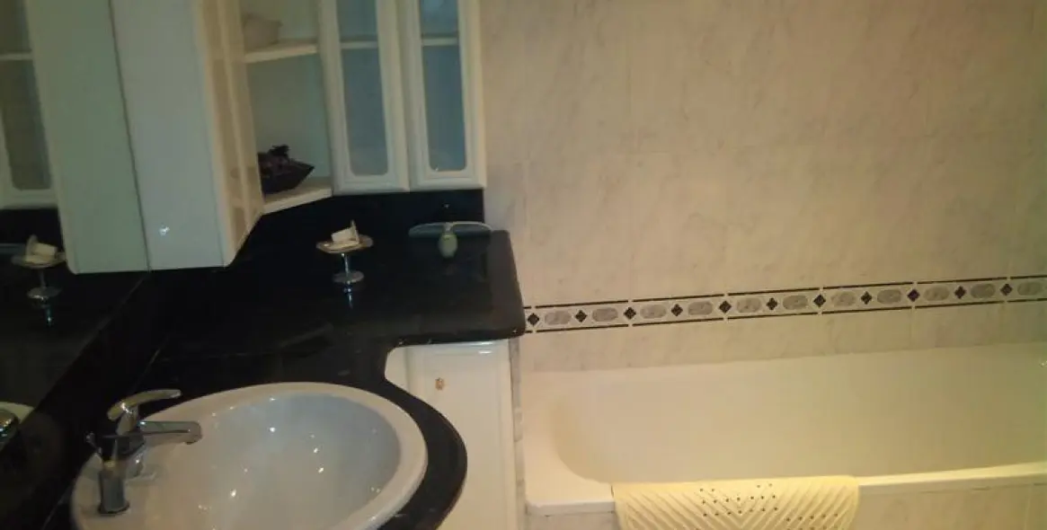 Venta de ático en La Duquesa 15