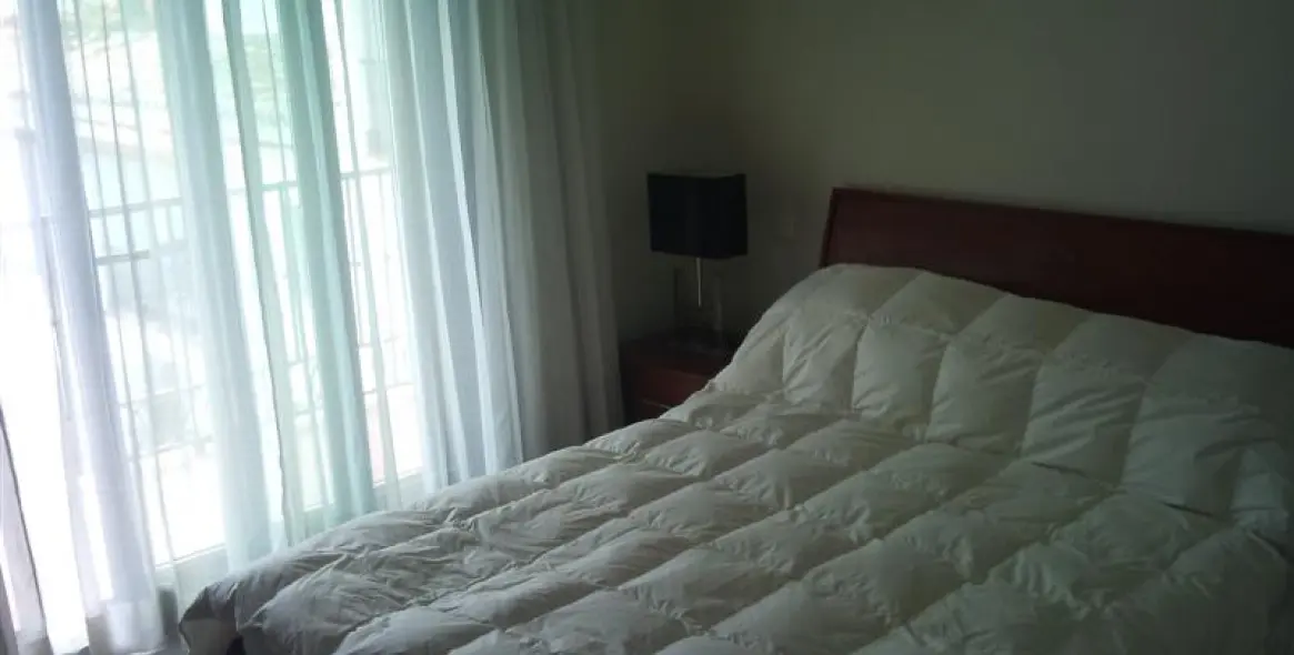 Venta de ático en La Duquesa 16