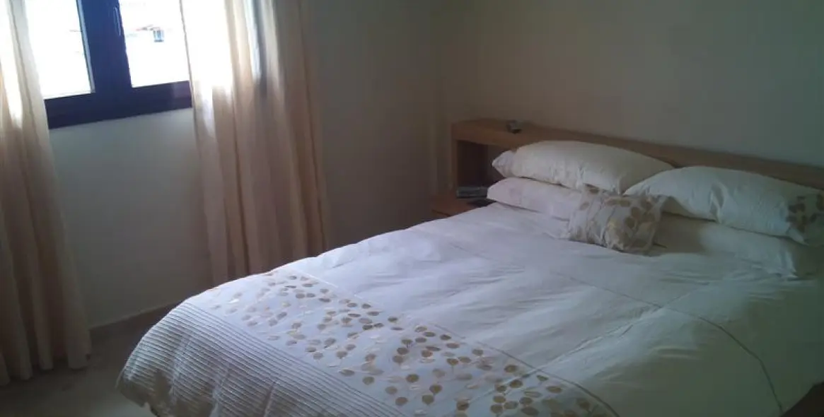 Venta de ático en La Duquesa 18