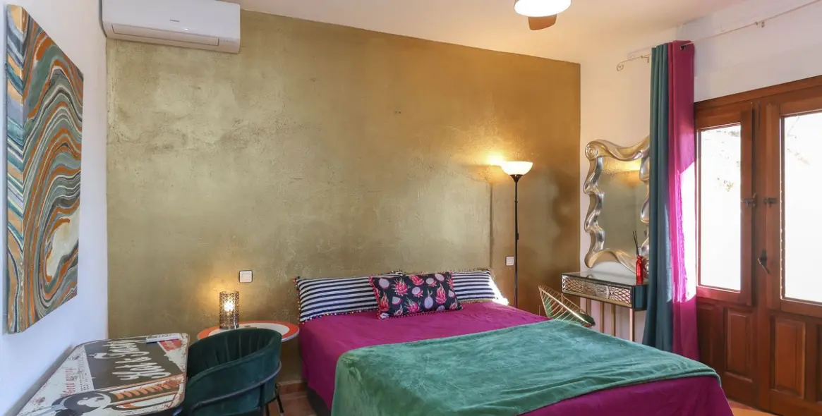 Sale of detached villa in Alozaina 24