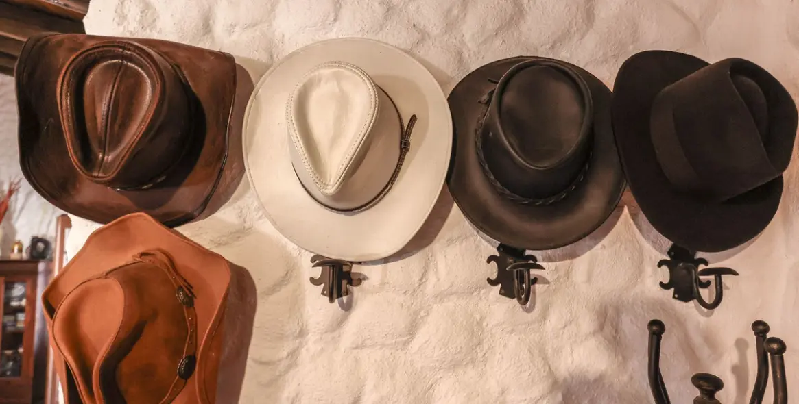 Sale of detached villa in Alozaina 87