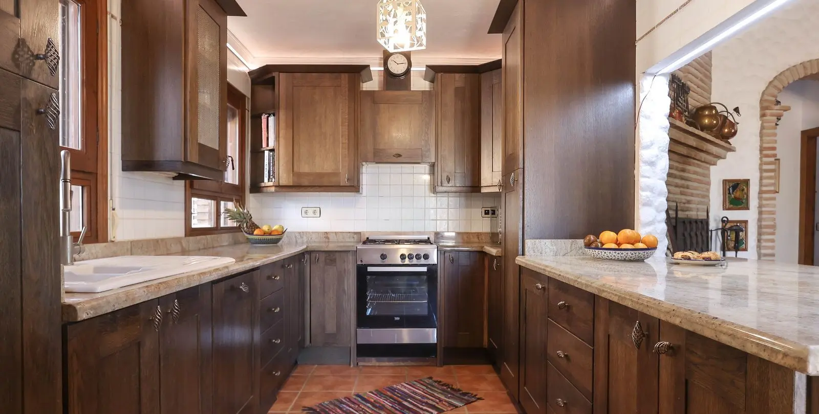 Sale of detached villa in Alozaina 20