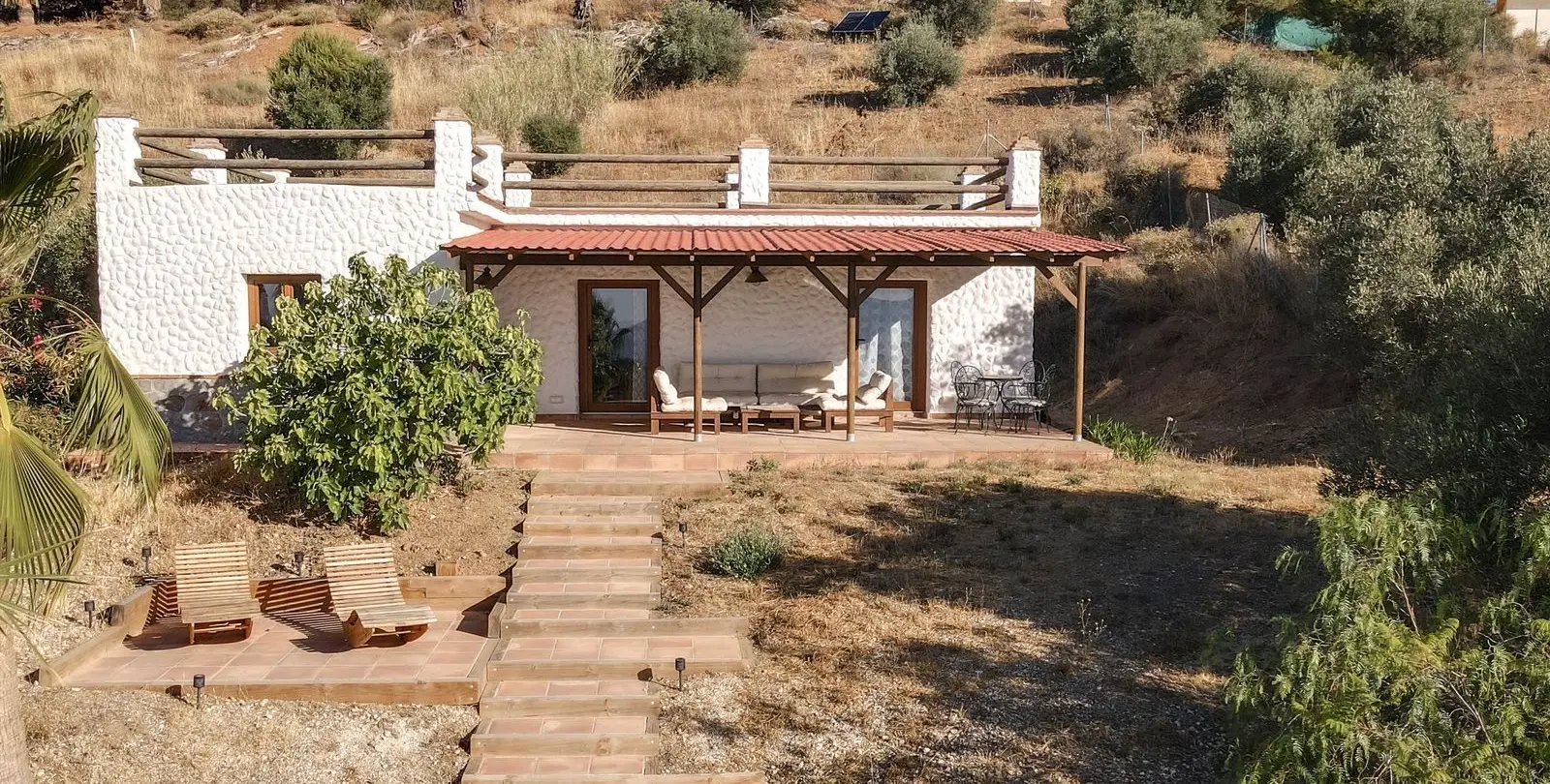 Sale of detached villa in Alozaina 41