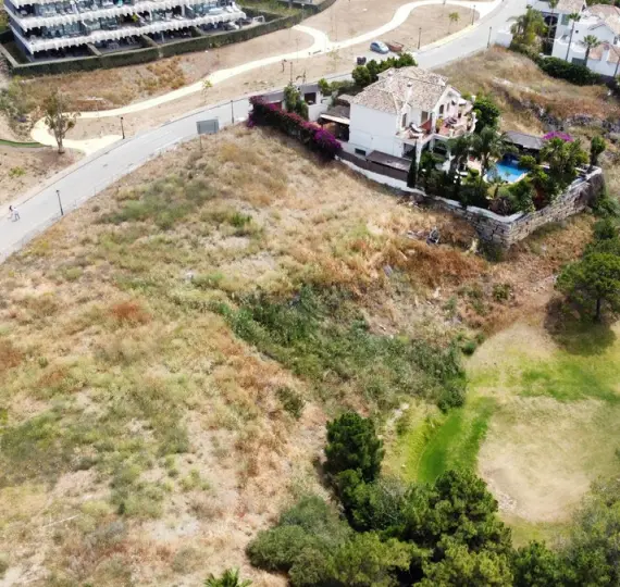 Жилой участок R4791523