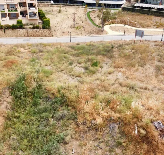 Жилой участок R4791523