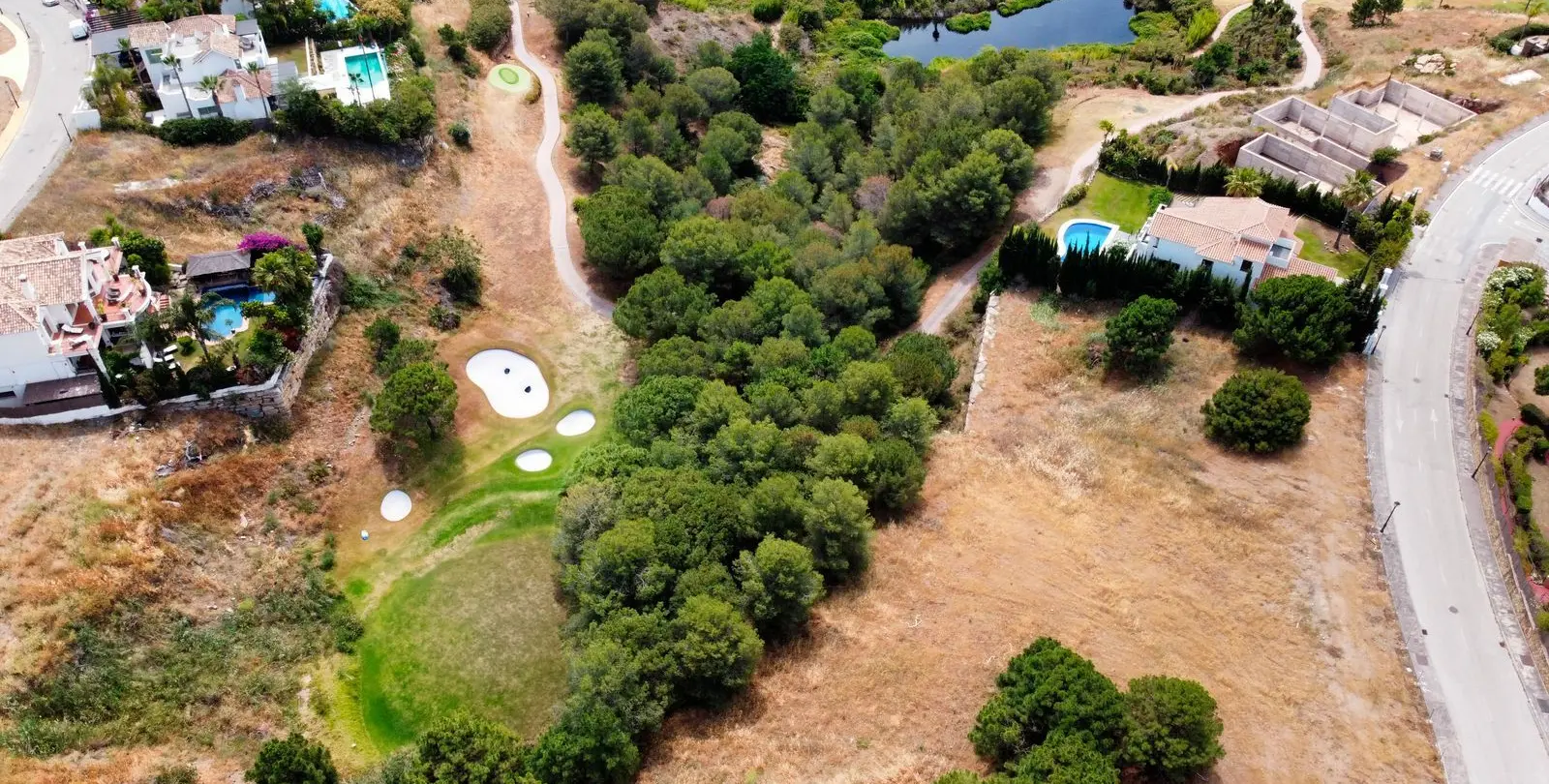 Sale of residential plot in Selwo 3