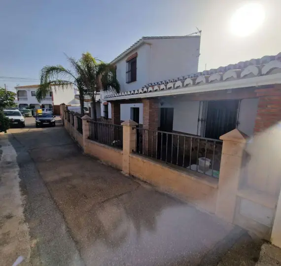 Sale of detached villa in Alora
