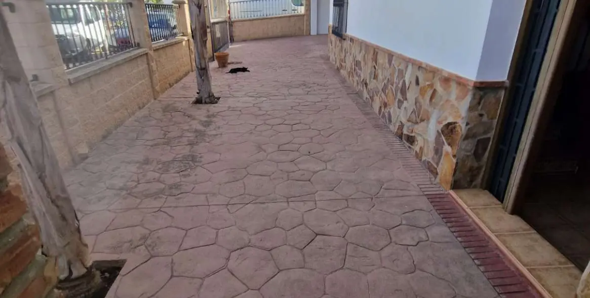 Venta de villa independiente en Alora 3