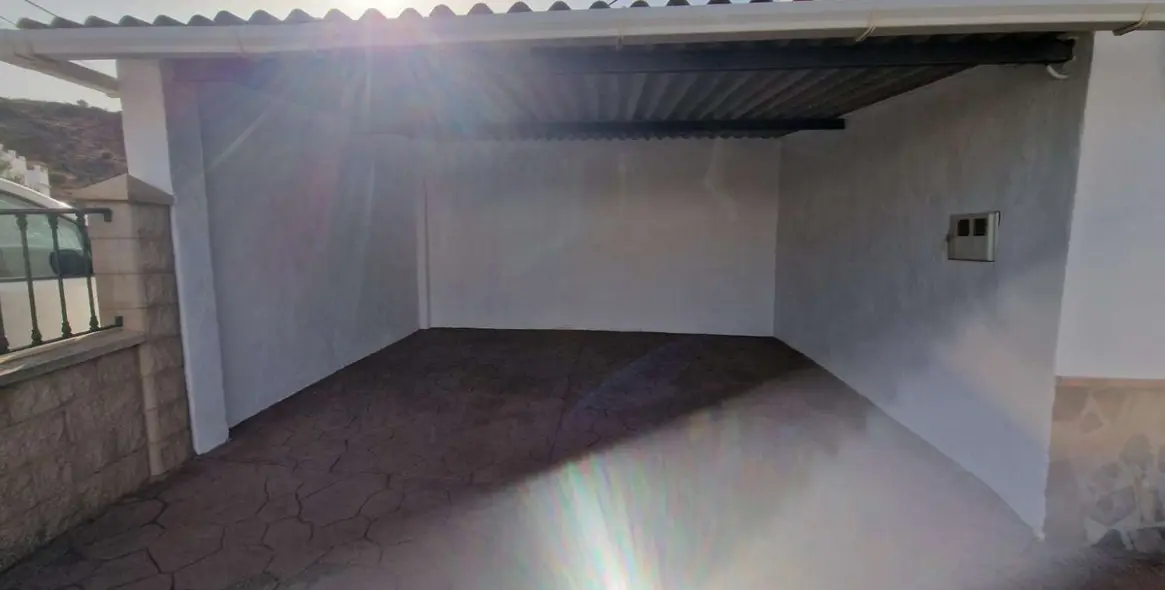 Sale of detached villa in Alora 27
