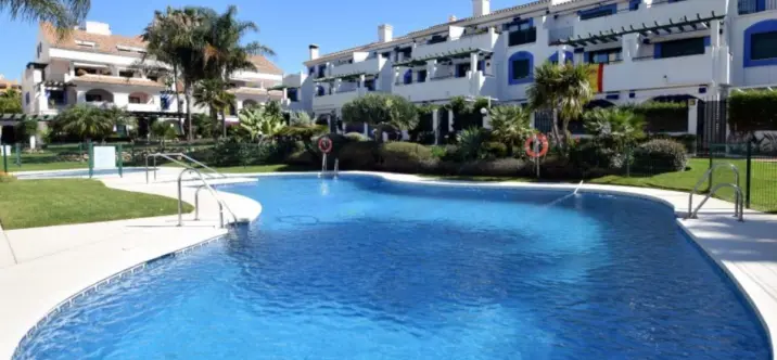 Sale of ground floor apartment in San Pedro de Alcántara 1