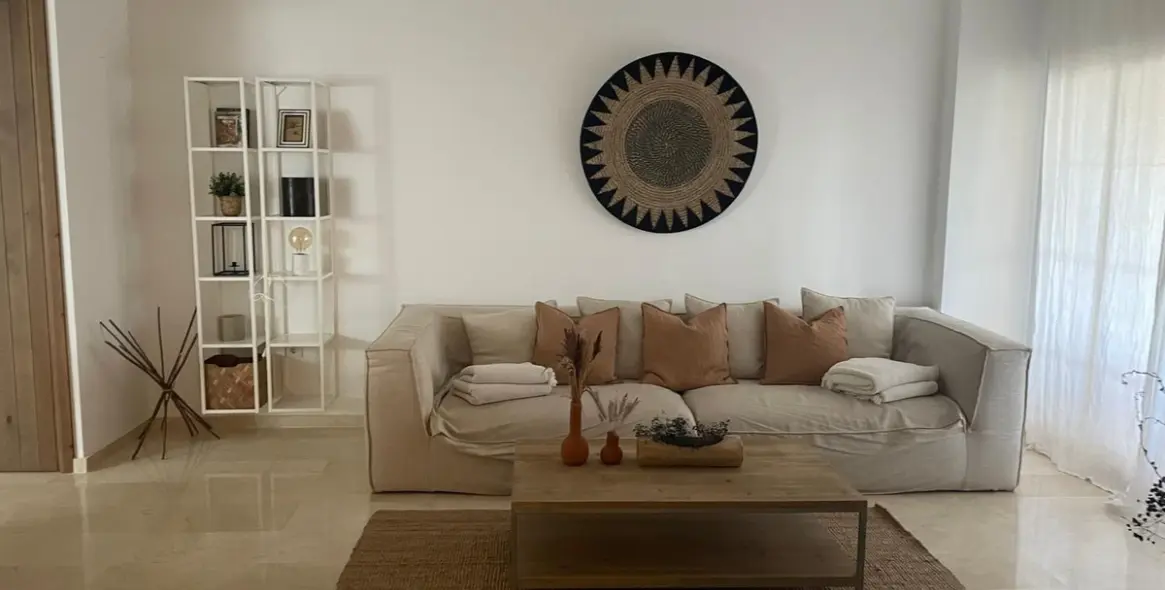 Sale of ground floor apartment in San Pedro de Alcántara 3