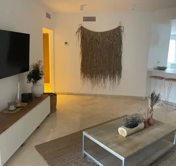 Sale of ground floor apartment in San Pedro de Alcántara