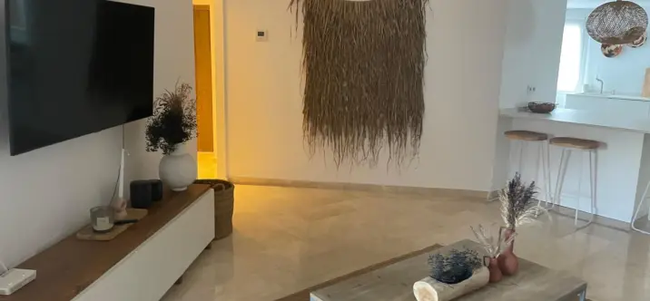 Sale of ground floor apartment in San Pedro de Alcántara 3