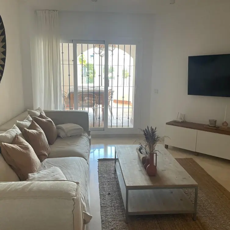 Sale of ground floor apartment in San Pedro de Alcántara