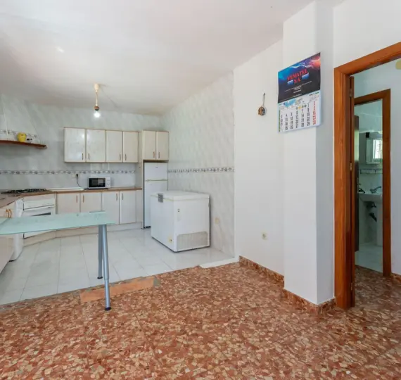 Продажа  отдельно стоящей виллы в Coín