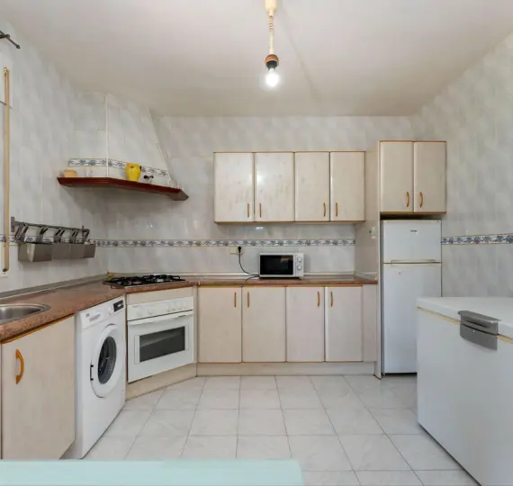 Продажа  отдельно стоящей виллы в Coín