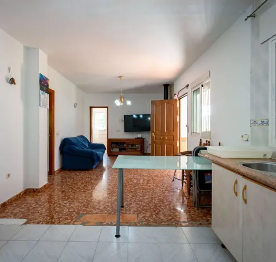 Продажа  отдельно стоящей виллы в Coín