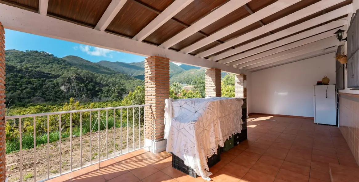 Sale of finca - cortijo in Coín 21