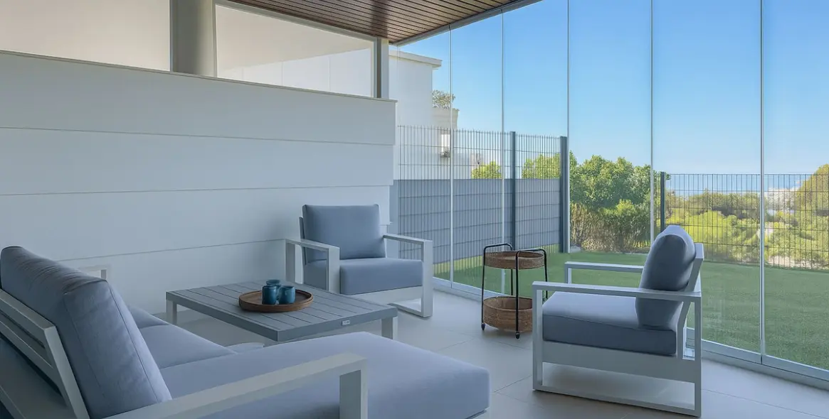 Продажа апартаментов на первом этаже в Higueron 9