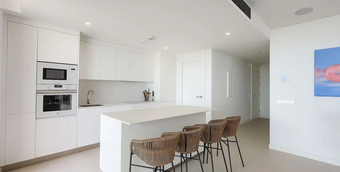 Sale of ground floor apartment in Higueron 3