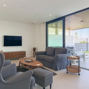 Venta de apartamento en planta baja en Higueron