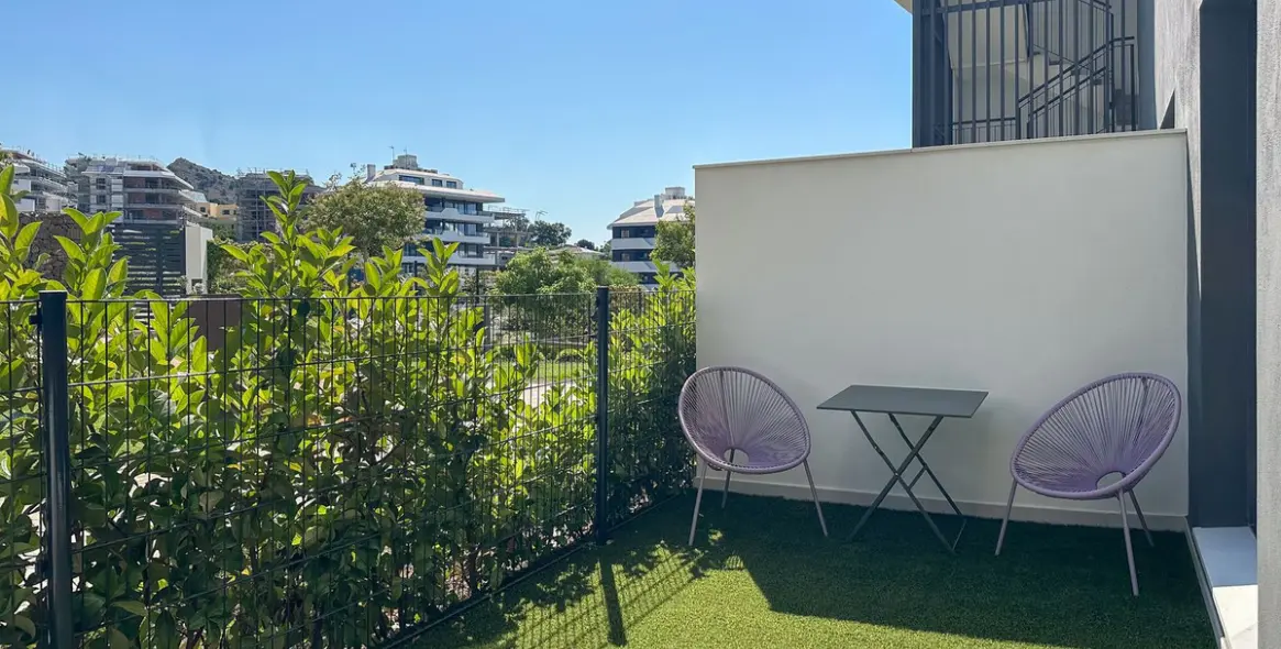 Sale of ground floor apartment in Higueron 15