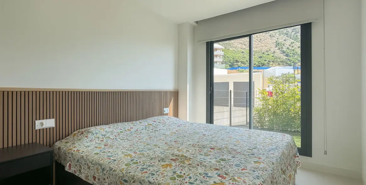 Sale of ground floor apartment in Higueron 19