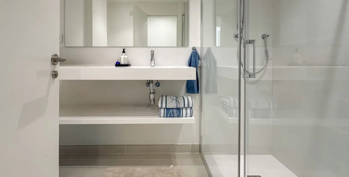 Sale of ground floor apartment in Higueron 20