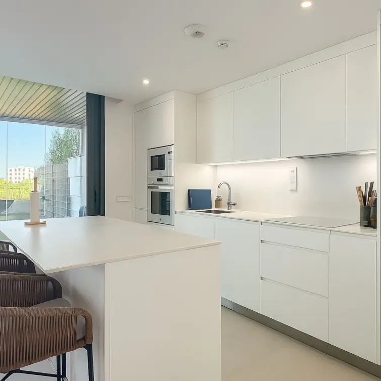 Sale of ground floor apartment in Higueron