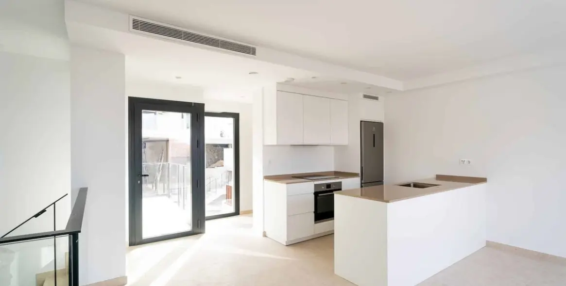 Sale of townhouse in Torrox Costa 4