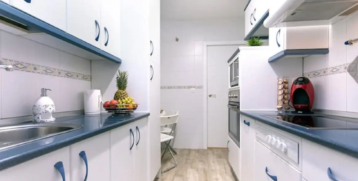 Sale of middle floor apartment in Málaga Centro 5