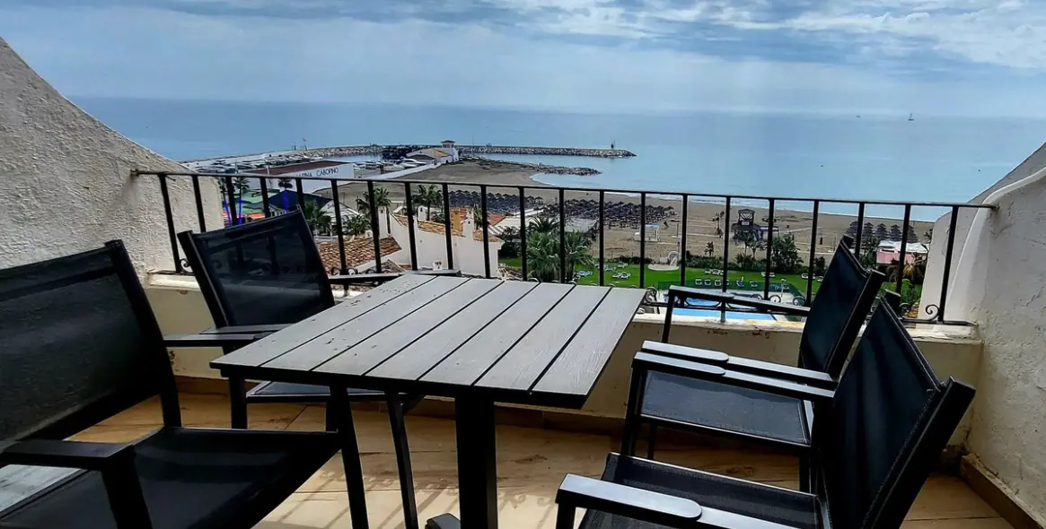 Продажа апартаментов на среднем этаже в Puerto de Cabopino 7