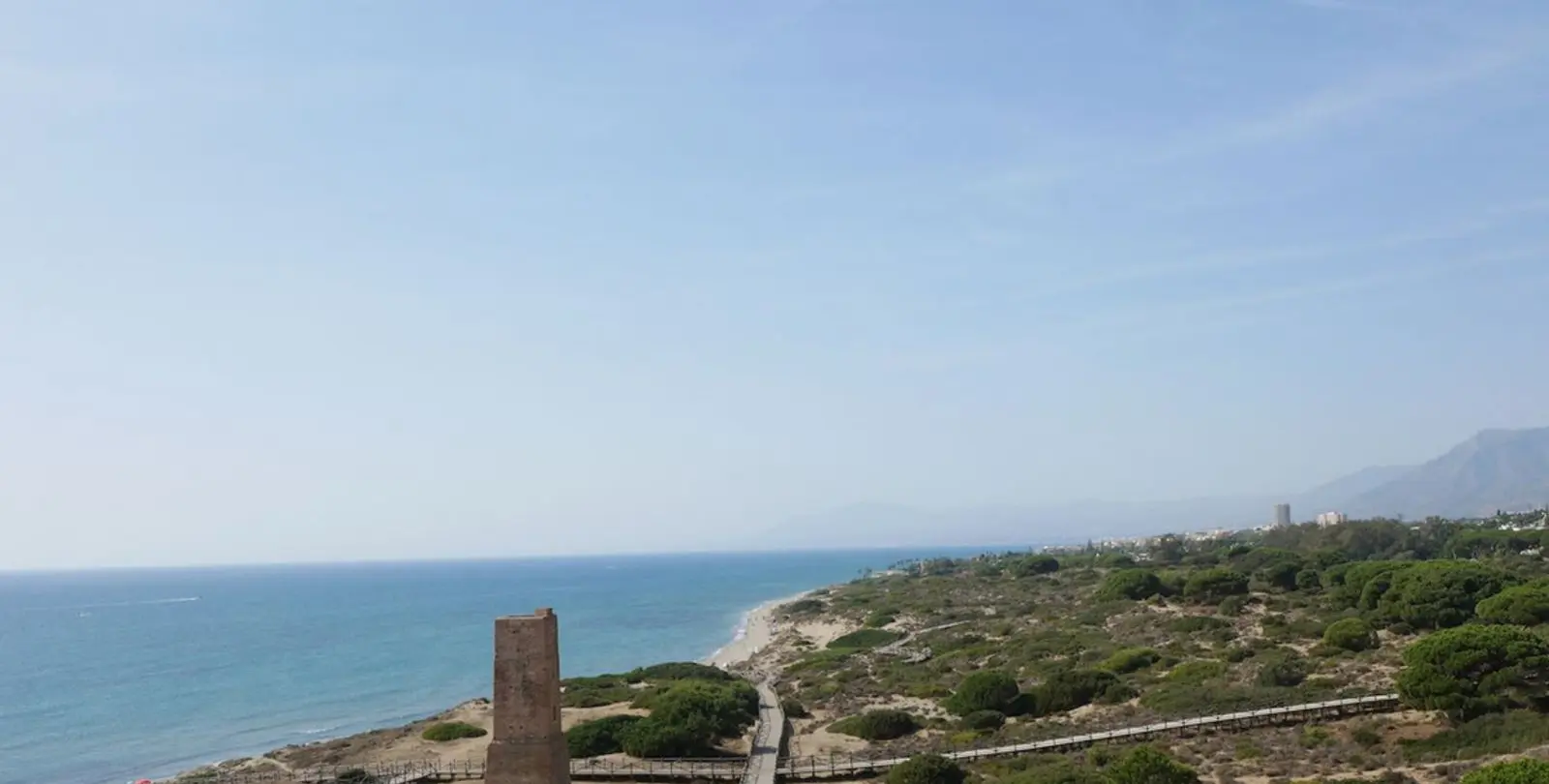 Venta de apartamento en planta media en Puerto de Cabopino 9
