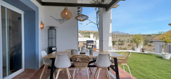 Venta de apartamento en planta baja en El Paraiso 1