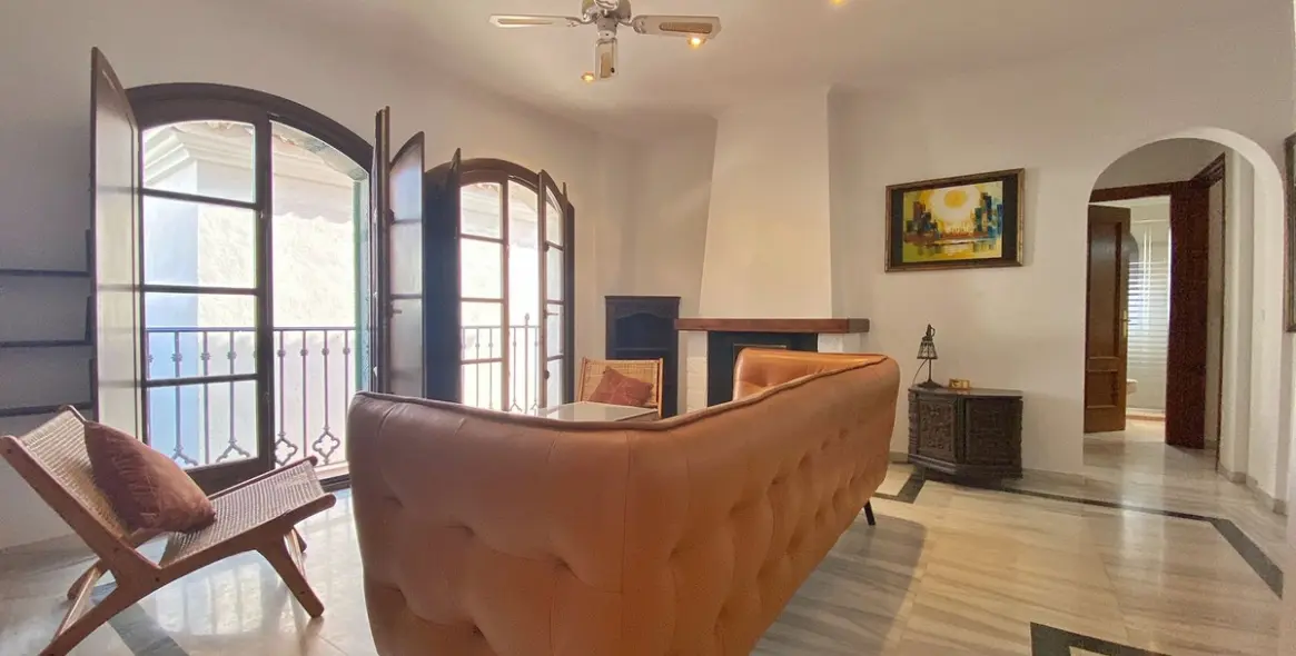 Sale of penthouse in Marbella 1