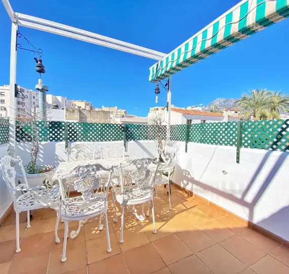 Sale of penthouse in Marbella