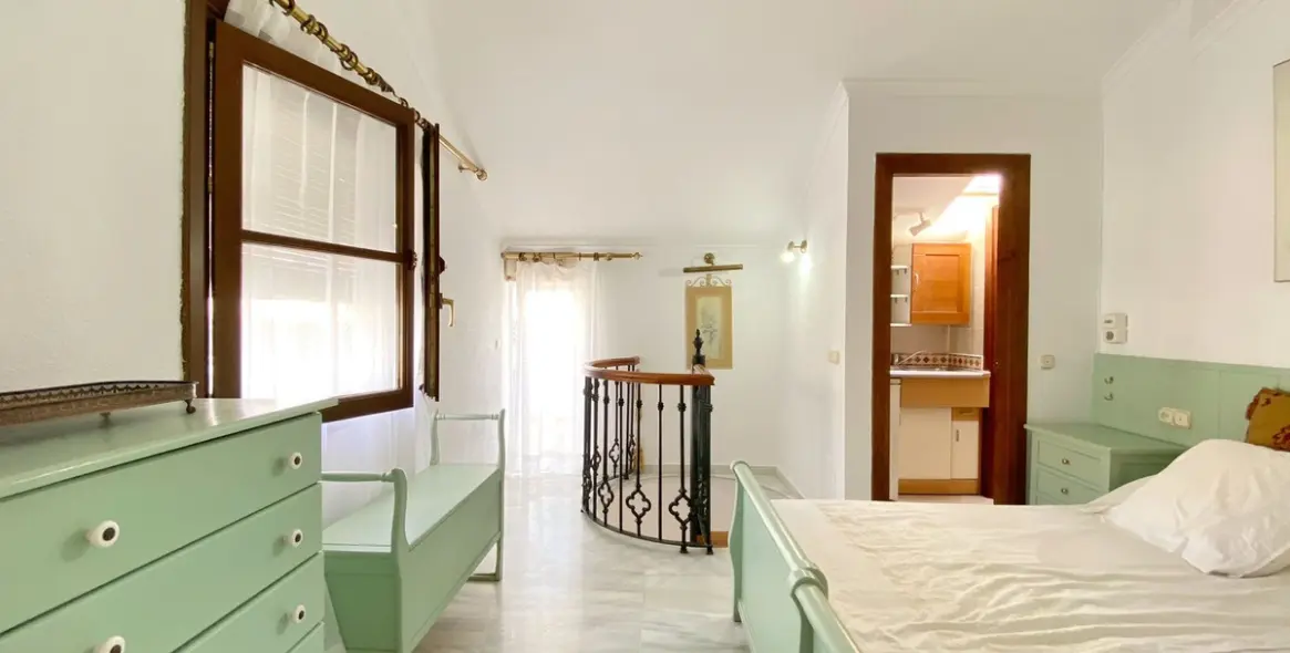 Sale of penthouse in Marbella 28