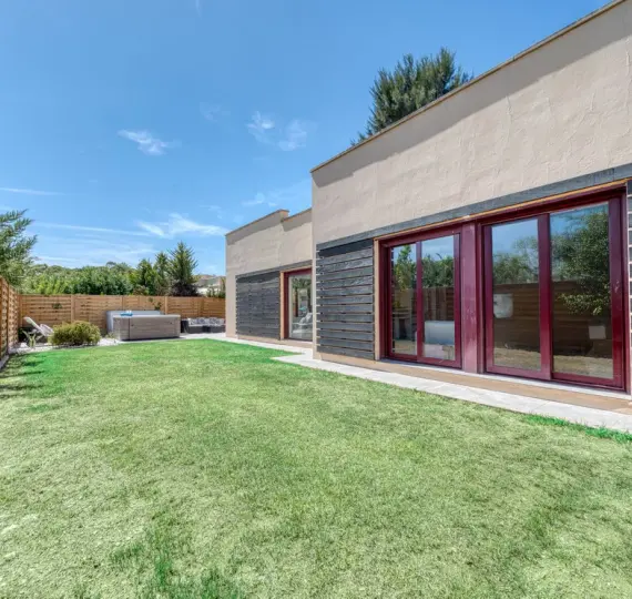 Oтдельно стоящая вилла R5137573