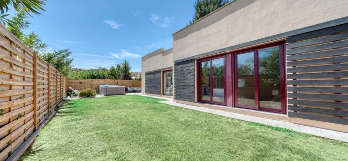 Oтдельно стоящая вилла R5137573 2