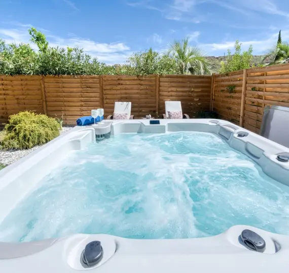 Oтдельно стоящая вилла R5137573