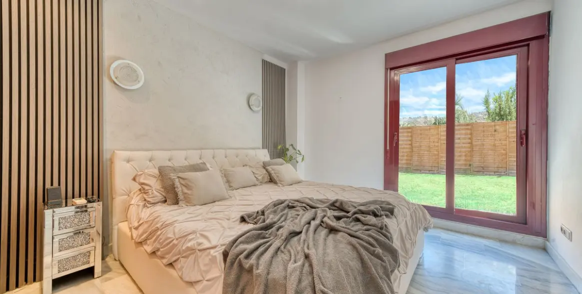 Продажа  отдельно стоящей виллы в Benahavís (район Benahavís) 10