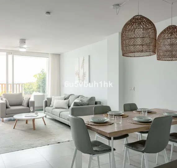 Продажа апартаментов на первом этаже в La Cala de Mijas