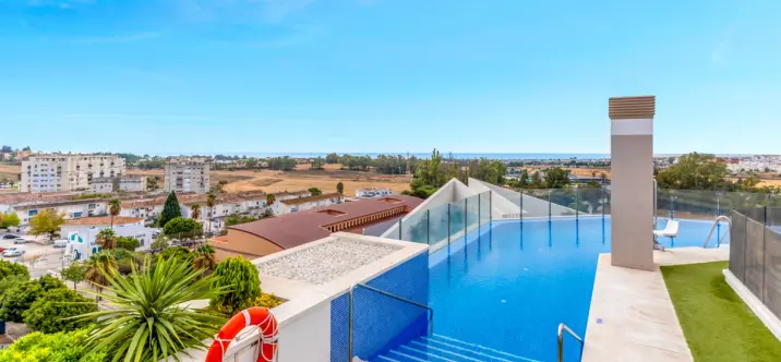 Продажа апартаментов на среднем этаже в Nueva Andalucía 2